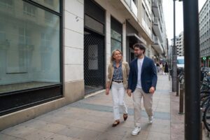29 junio 2026 Iñaki García Calvo Blanca Lacunza Propuestas Comercio Bajar negocios de plantas superiores a pie de calle